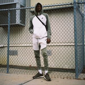 Nike tech